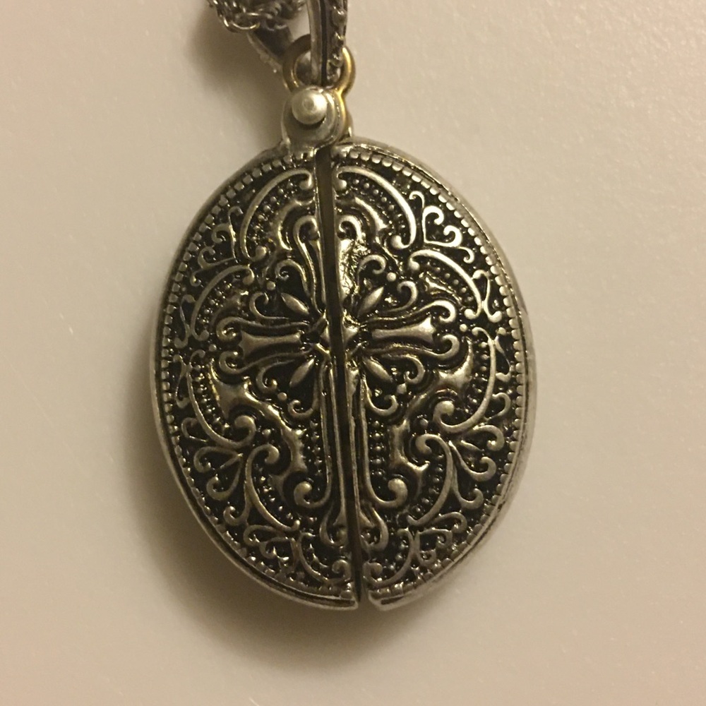 Scripture necklace❤️❤️❤️